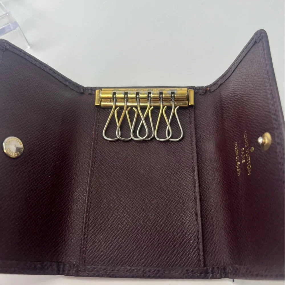 🤎Louis Vuitton Red/Brown Leather Trifold Button Type Key Case/Holder‎ 🤎